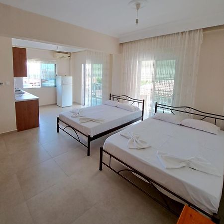 Apartmán Poly'S House Vrasná Exteriér fotografie