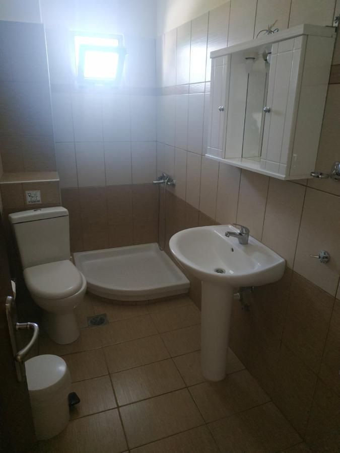 Apartmán Poly'S House Vrasná Exteriér fotografie