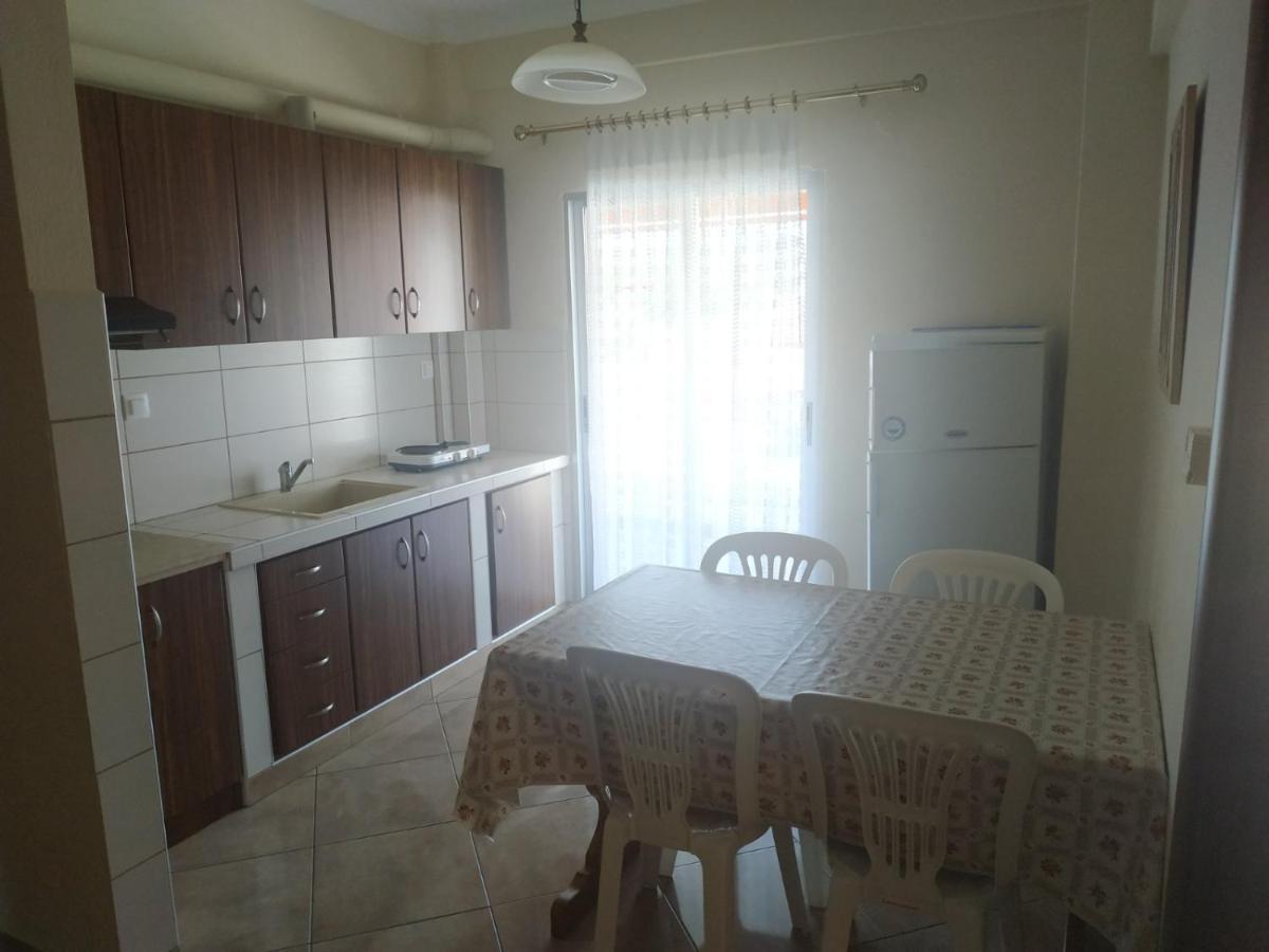 Apartmán Poly'S House Vrasná Exteriér fotografie