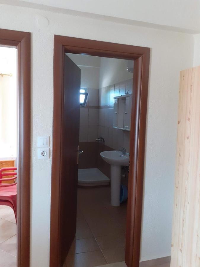 Apartmán Poly'S House Vrasná Exteriér fotografie
