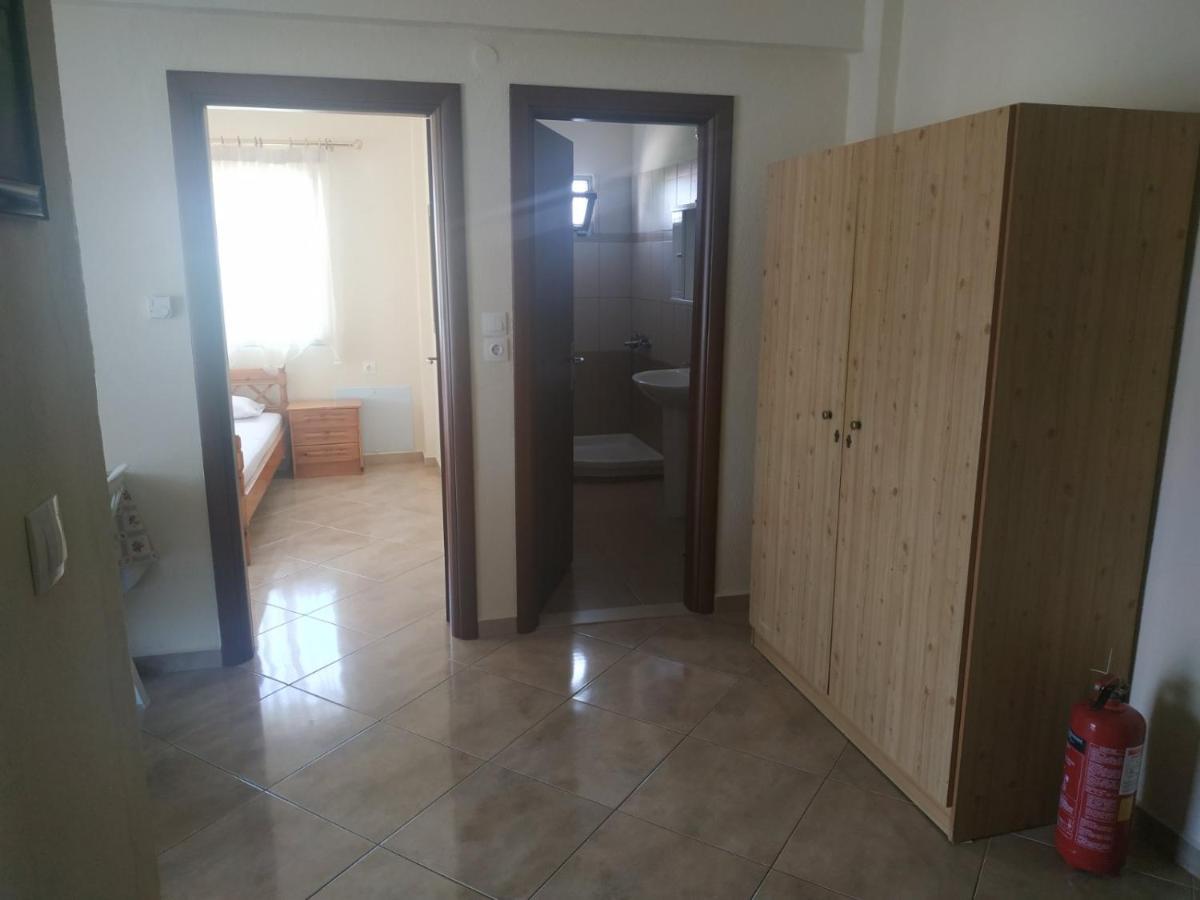 Apartmán Poly'S House Vrasná Exteriér fotografie