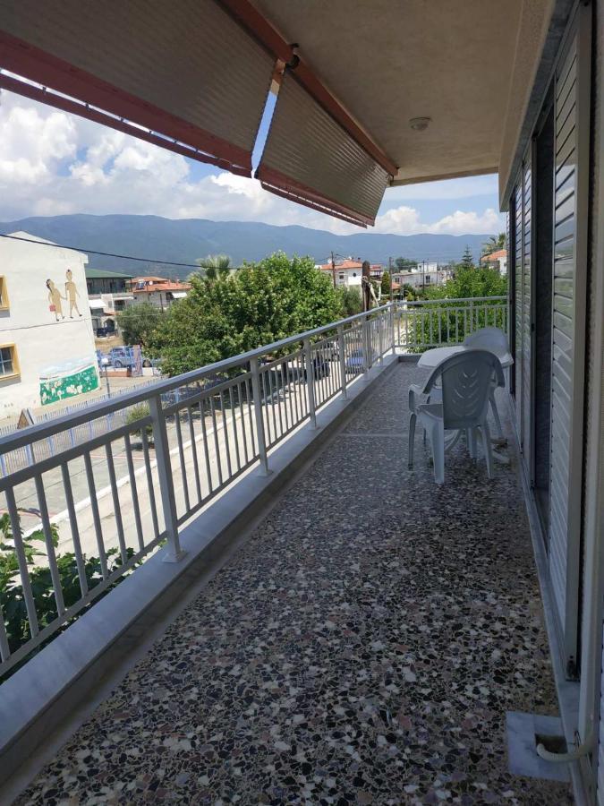 Apartmán Poly'S House Vrasná Exteriér fotografie